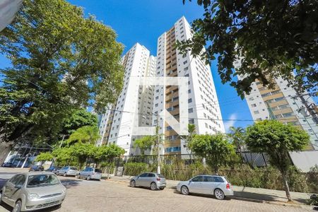 Apartamento à venda com 65m², 2 quartos e 1 vagaFachada