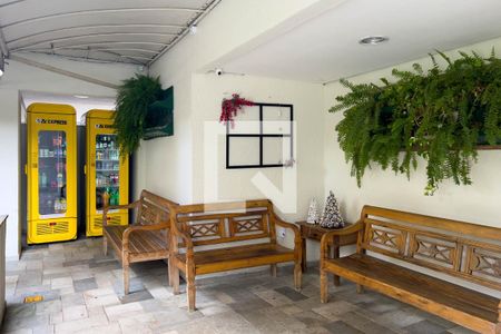 Apartamento à venda com 65m², 2 quartos e 1 vagaÁrea comum