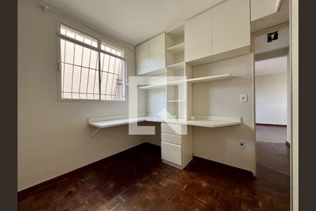 Quarto 2 de apartamento para alugar com 3 quartos, 70m² em Guarani, Belo Horizonte