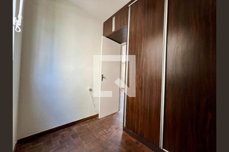 Quarto 1 de apartamento para alugar com 3 quartos, 70m² em Guarani, Belo Horizonte