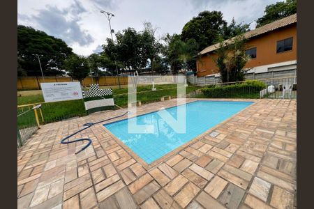Apartamento para alugar com 70m², 3 quartos e 1 vagaÁrea comum - Piscina