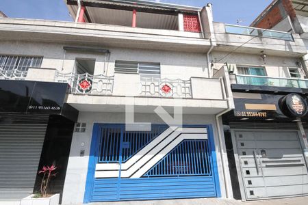 Casa para alugar com 118m², 3 quartos e sem vagaFachada