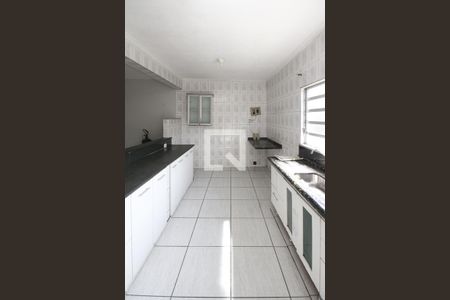 Casa para alugar com 118m², 3 quartos e sem vagaCozinha