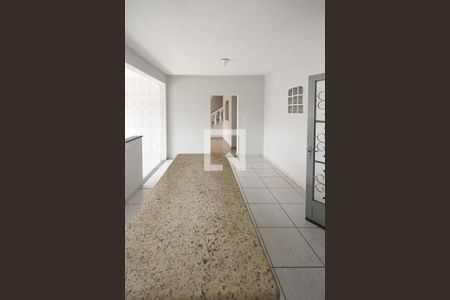 Sala 2 de casa para alugar com 3 quartos, 118m² em Conjunto Promorar Sapopemba, São Paulo