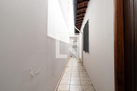 Casa para alugar com 60m², 2 quartos e 1 vagaCorredor