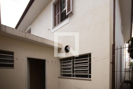 Casa para alugar com 150m², 2 quartos e 1 vagaQuintal