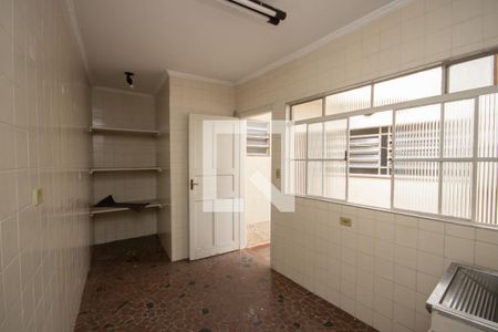 Casa para alugar com 150m², 2 quartos e 1 vagaÁrea de Serviço