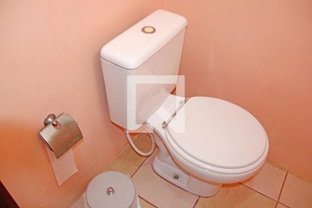 Casa de condomínio para alugar com 1100m², 3 quartos e 4 vagasLavabo