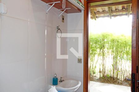 Casa de condomínio para alugar com 1100m², 3 quartos e 4 vagasBanheiro Externo 