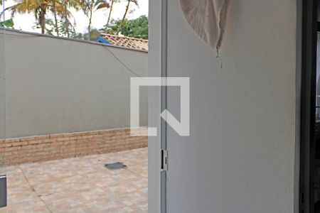 Casa de condomínio para alugar com 1100m², 3 quartos e 4 vagasCozinha