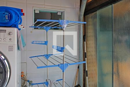 Casa de condomínio para alugar com 1100m², 3 quartos e 4 vagasÁrea de Serviço