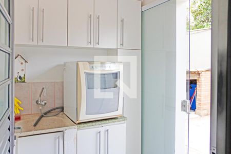 Casa de condomínio para alugar com 1100m², 3 quartos e 4 vagasCozinha