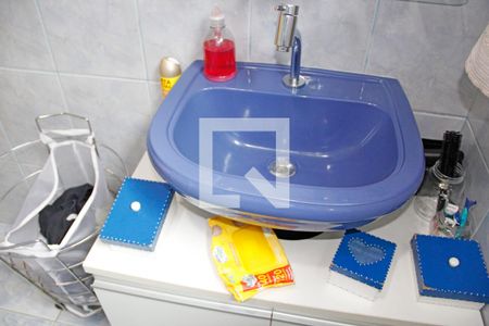 Casa de condomínio para alugar com 1100m², 3 quartos e 4 vagasBanheiro 2