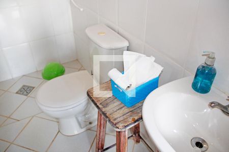 Casa de condomínio para alugar com 1100m², 3 quartos e 4 vagasBanheiro Externo 