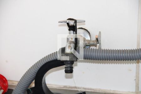 Casa de condomínio para alugar com 1100m², 3 quartos e 4 vagasÁrea de Serviço