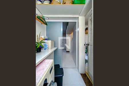 Apartamento à venda com 81m², 3 quartos e 2 vagasÁrea de Serviço