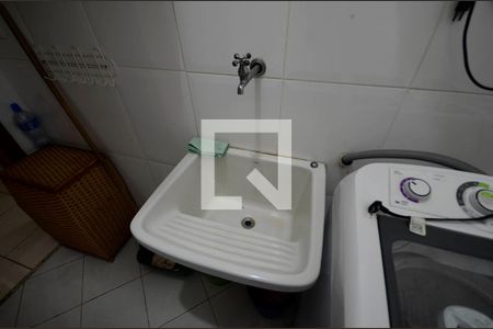 Casa à venda com 590m², 4 quartos e sem vagaÁrea de Serviço