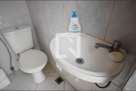 Casa à venda com 590m², 4 quartos e sem vagaBanheiro 2