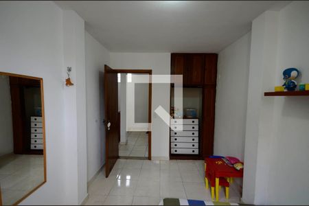 Casa à venda com 590m², 4 quartos e sem vagaQuarto 2
