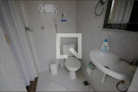 Casa à venda com 590m², 4 quartos e sem vagaBanheiro 2