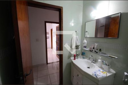 Casa à venda com 590m², 4 quartos e sem vagaBanheiro 1