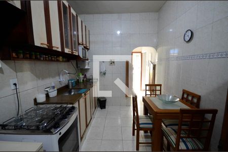 Casa à venda com 590m², 4 quartos e sem vagaCozinha