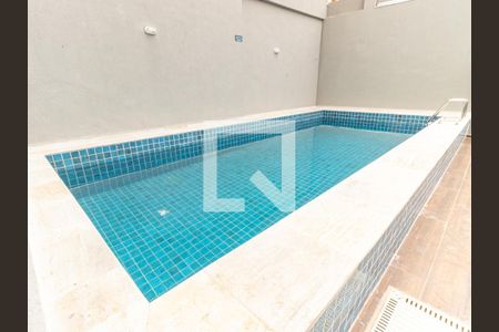 Apartamento para alugar com 38m², 2 quartos e sem vaga Apartamento para alugar com 38m², 2 quartos e sem vagaÁrea comum - Piscina