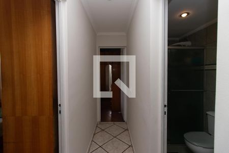 Corredor dos Quartos de apartamento à venda com 3 quartos, 65m² em Jardim Andarai, São Paulo