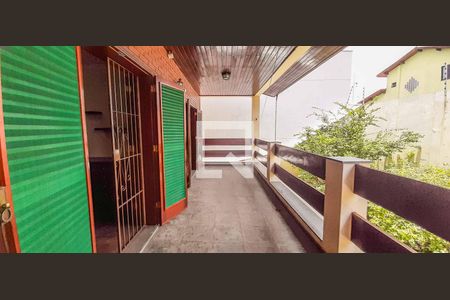 Casa à venda com 296m², 3 quartos e 6 vagasSacada