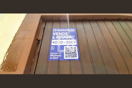 Casa à venda com 296m², 3 quartos e 6 vagasPlaca QA Instalada