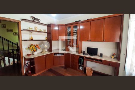 Casa à venda com 296m², 3 quartos e 6 vagasQuarto