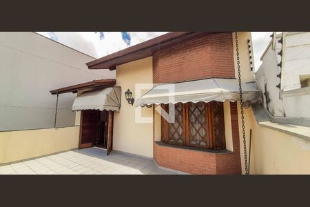 Casa à venda com 296m², 3 quartos e 6 vagasÁrea externa