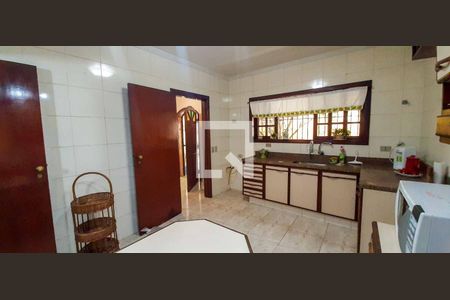 Casa à venda com 296m², 3 quartos e 6 vagasCozinha