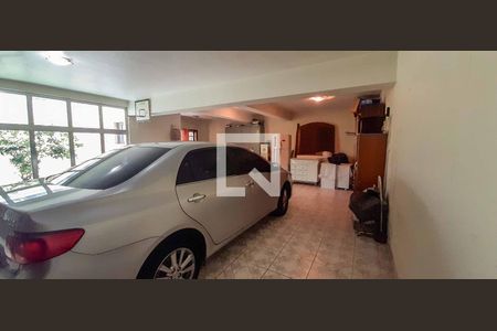 Casa à venda com 296m², 3 quartos e 6 vagasGaragem