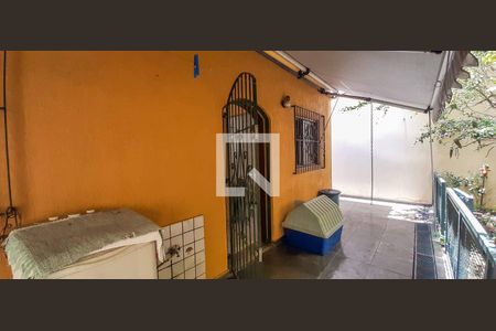 Casa à venda com 296m², 3 quartos e 6 vagasÁrea de serviço