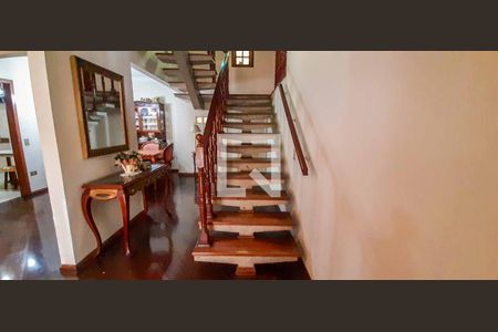 Casa à venda com 296m², 3 quartos e 6 vagasAcesso as Suítes e ao Escritório