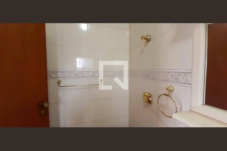 Casa à venda com 296m², 3 quartos e 6 vagasBanheiro