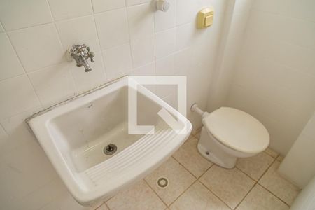 Apartamento para alugar com 76m², 2 quartos e 1 vagaBanheiro de Serviço - Tanque