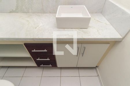 Banheiro de apartamento à venda com 1 quarto, 48m² em Santa Cecília, São Paulo