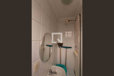 Apartamento à venda com 156m², 3 quartos e 3 vagas Apartamento à venda com 156m², 3 quartos e 3 vagasBanheiro de Serviço