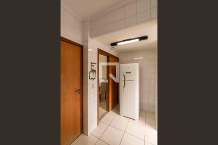 Apartamento à venda com 156m², 3 quartos e 3 vagas Apartamento à venda com 156m², 3 quartos e 3 vagasCozinha