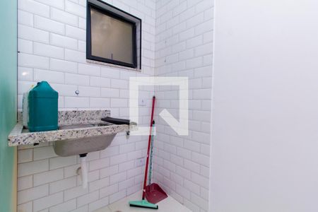 Casa à venda com 84m², 3 quartos e 2 vagas Casa à venda com 84m², 3 quartos e 2 vagasÁrea de Serviço