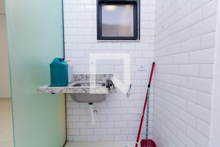 Casa à venda com 84m², 3 quartos e 2 vagas Casa à venda com 84m², 3 quartos e 2 vagasÁrea de Serviço