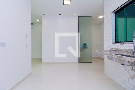 Casa à venda com 84m², 3 quartos e 2 vagas Casa à venda com 84m², 3 quartos e 2 vagasCozinha