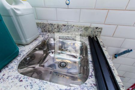 Casa à venda com 84m², 3 quartos e 2 vagas Casa à venda com 84m², 3 quartos e 2 vagasÁrea de Serviço