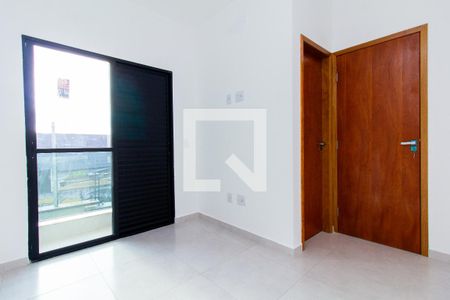 Casa à venda com 84m², 3 quartos e 2 vagas Casa à venda com 84m², 3 quartos e 2 vagasQuarto 3 - suíte com varanda