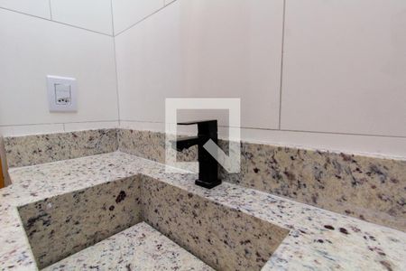 Casa à venda com 84m², 3 quartos e 2 vagas Casa à venda com 84m², 3 quartos e 2 vagasBanheiro 3