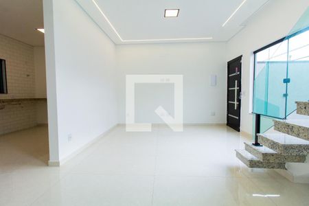 Sala de casa à venda com 3 quartos, 84m² em Vila Santa Teresa (zona Leste), São Paulo