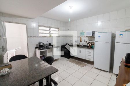 Sala/Cozinha de casa à venda com 3 quartos, 230m² em Vila Gomes, São Paulo