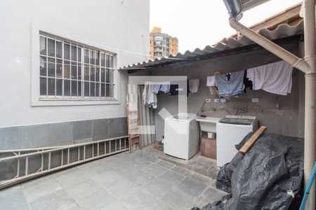 Casa à venda com 230m², 3 quartos e sem vagaÁrea de Serviço